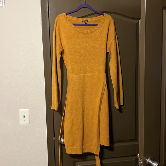 Express wrap dress - Picture 5 of 8